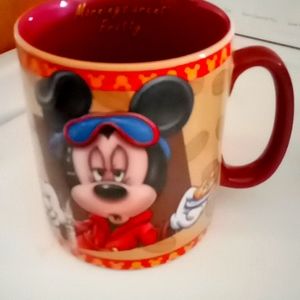 Large 8 cup Disney mornings aren't pretty mugs